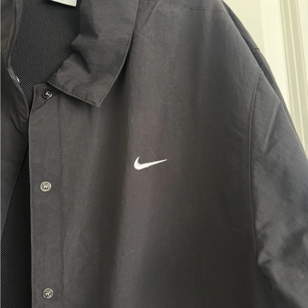 Nike Women's Sportswear Essential Oversized UV Coaches' Jacket in Black Large - Picture 10 of 15